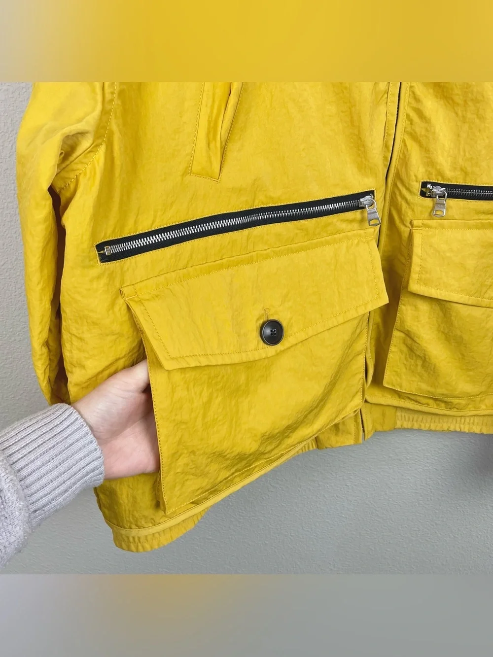 Banana Republic Men's Large Hooded Nylon Oversized Jackets Yellow Full Zip Coat